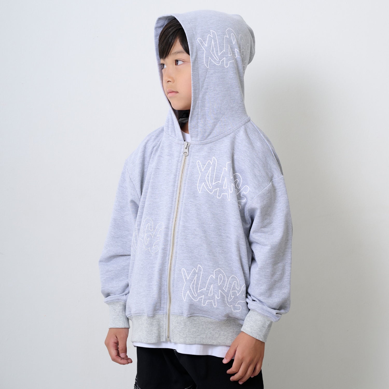 総ロゴジップパーカー