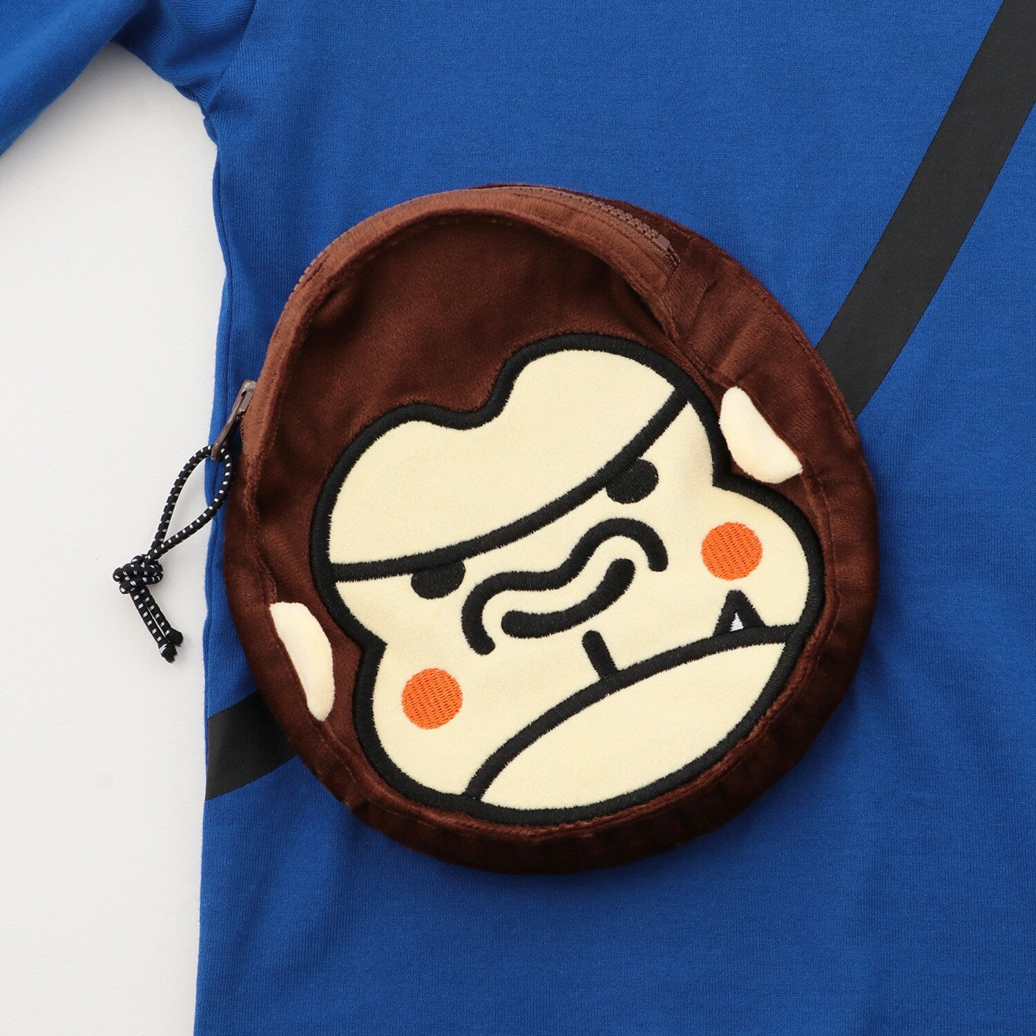 ファニーゴリラポーチ長袖Tシャツ
