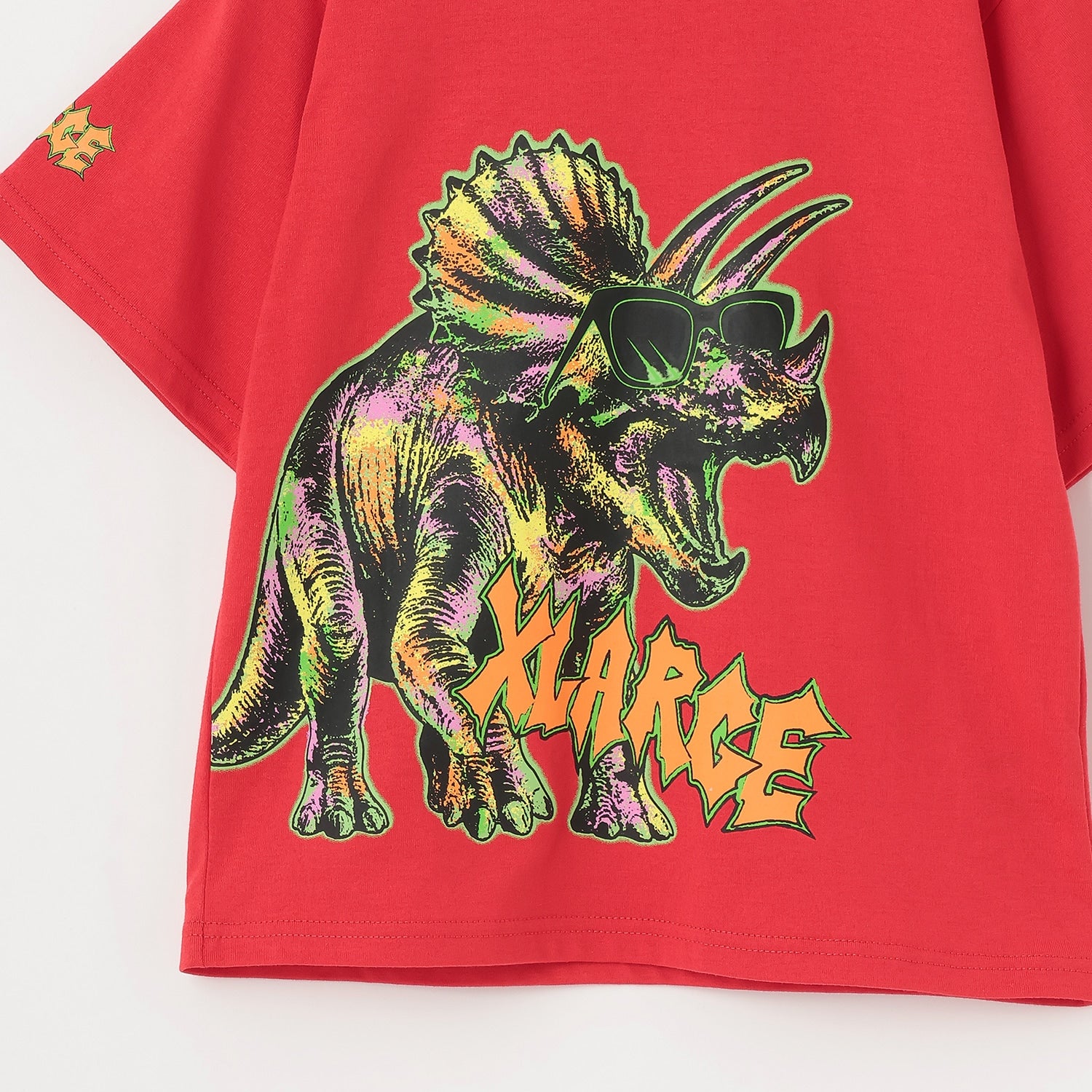 トリケラトプスグラフィック半袖Tシャツ