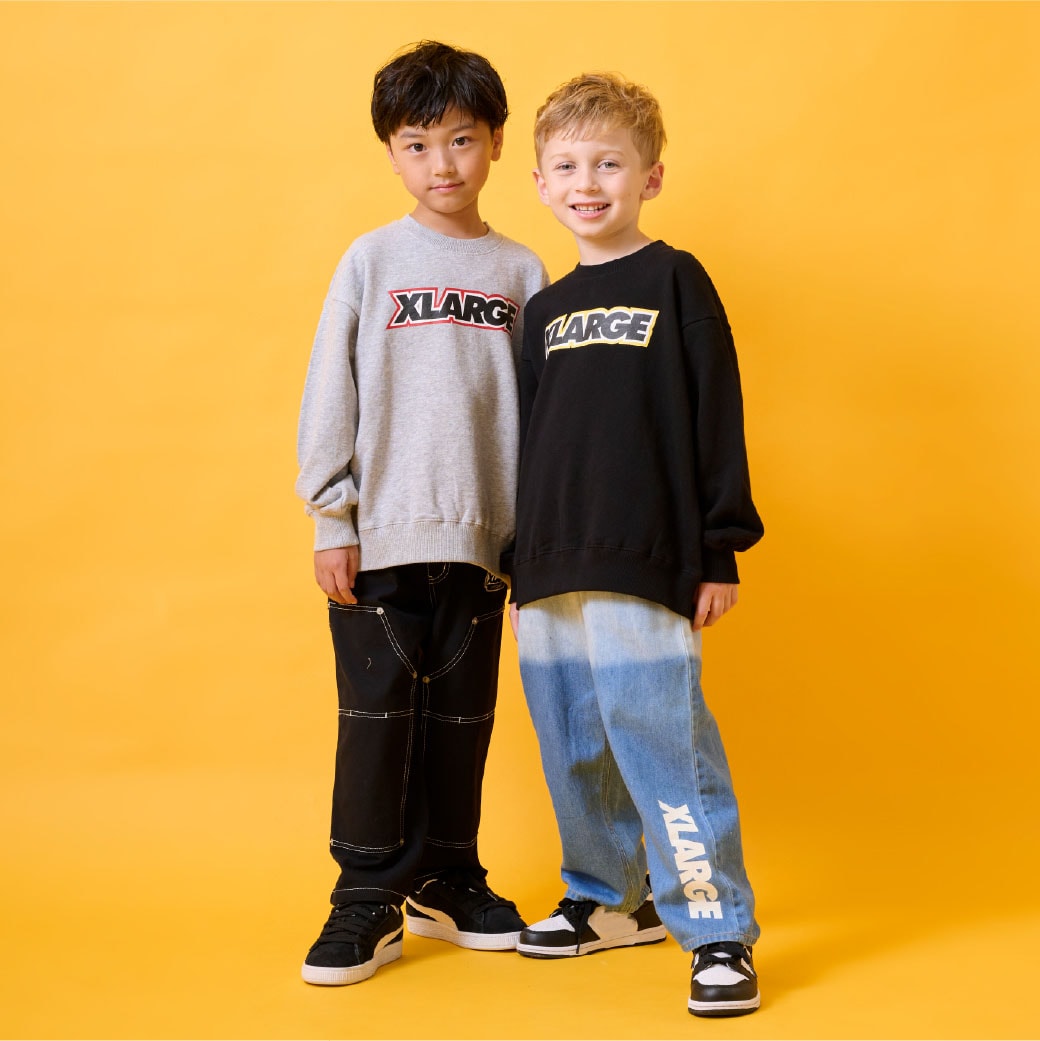 【DISNEY】バックプリントトレーナー