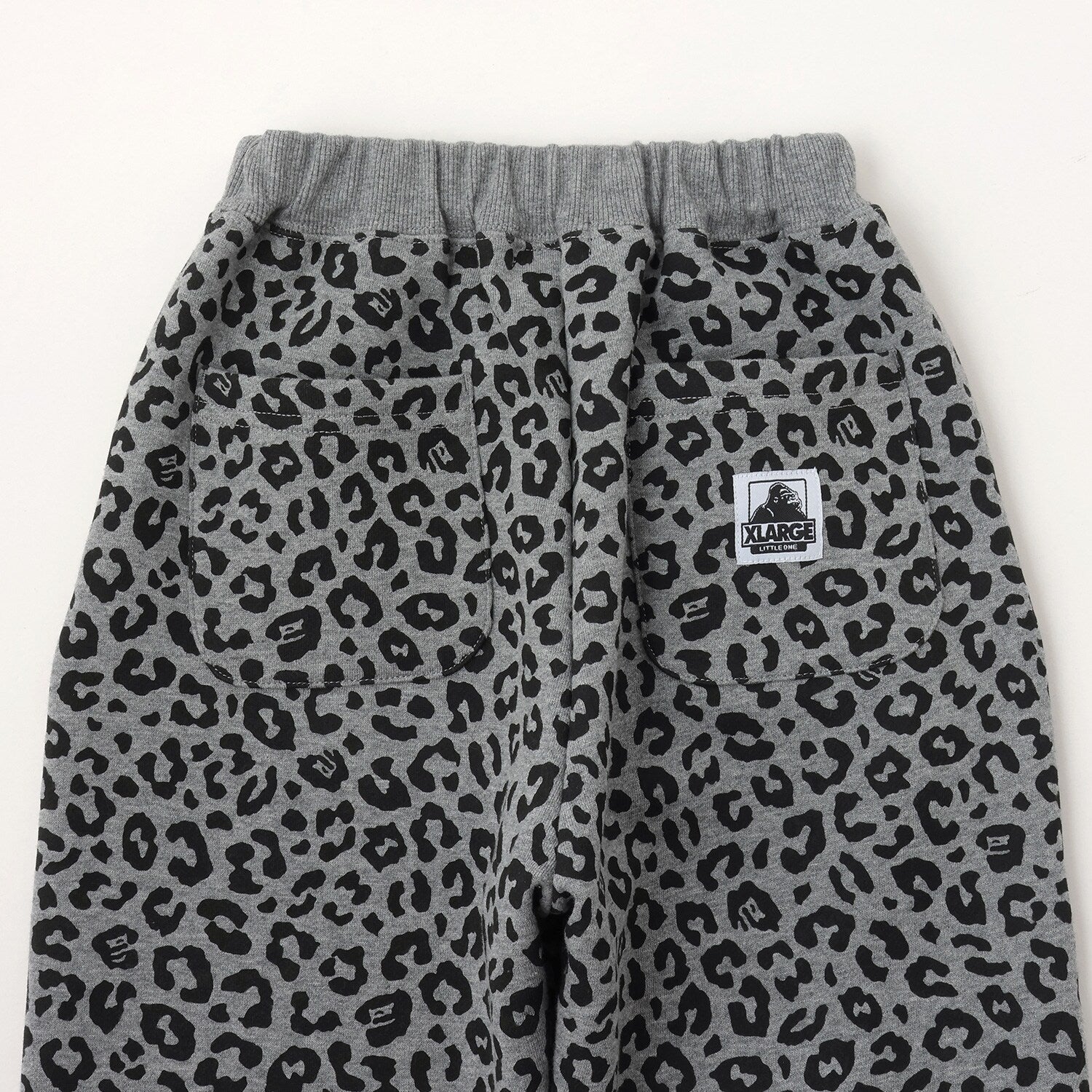 レオパード総柄スウェットパンツ