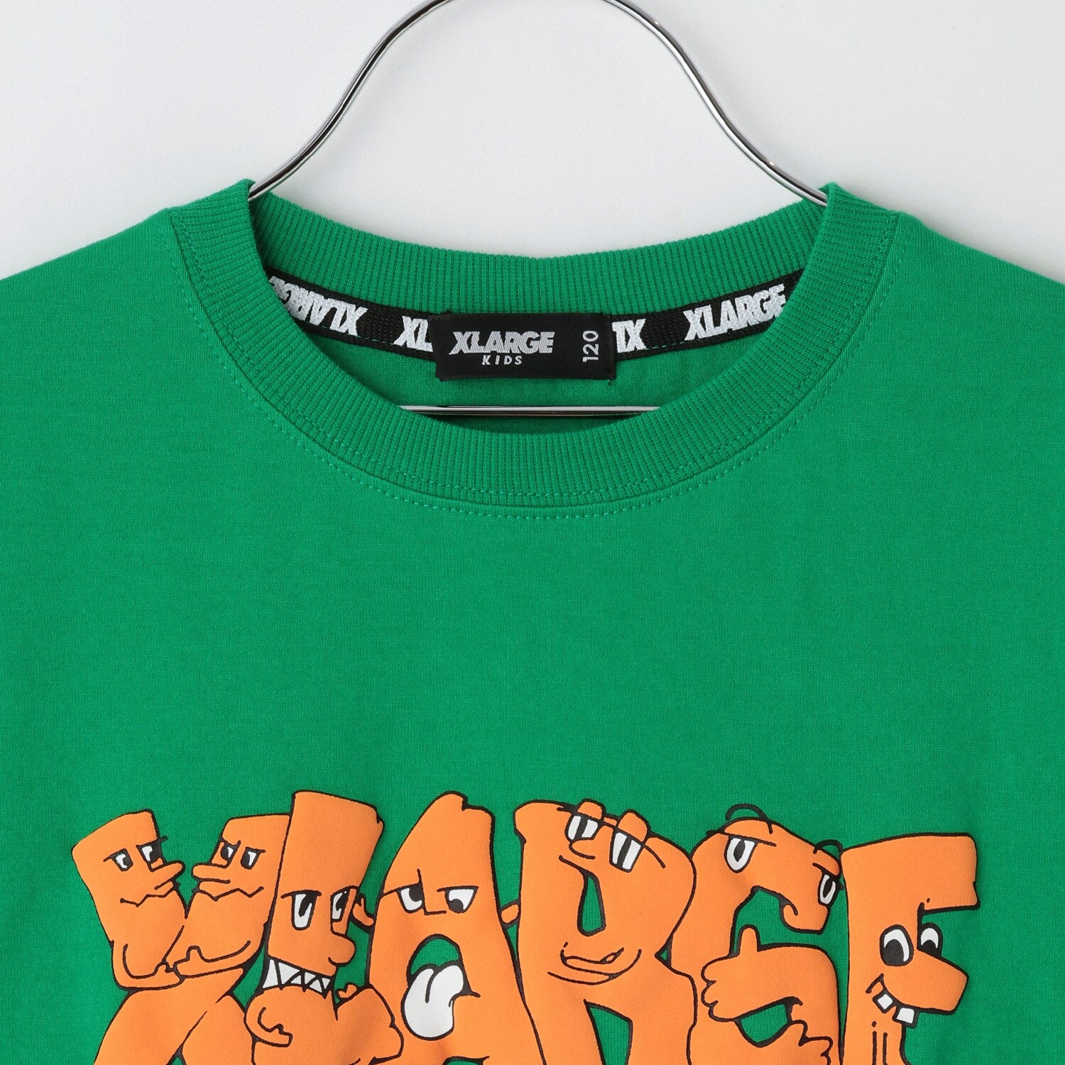 グラフィティロゴ長袖Tシャツ