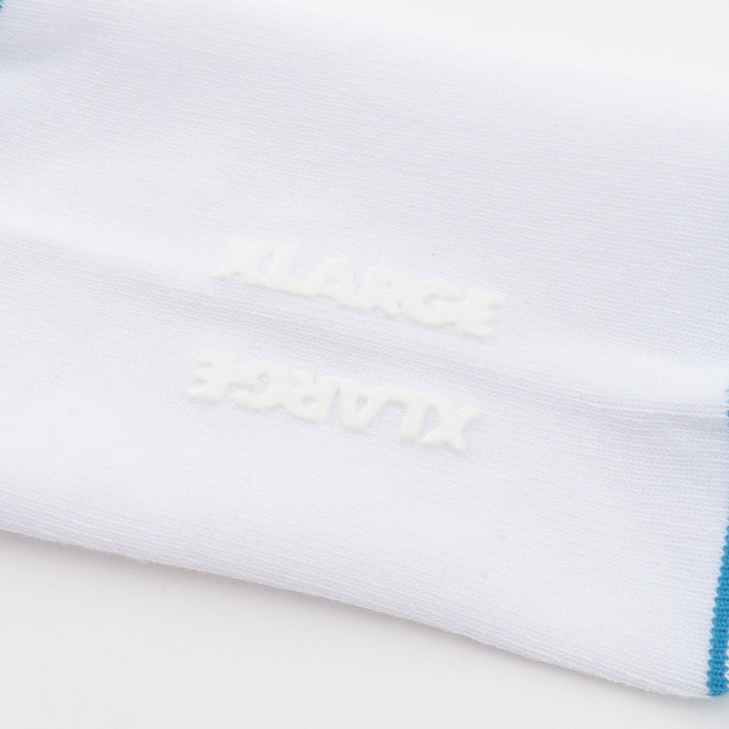 グラフィティロゴクルーソックス