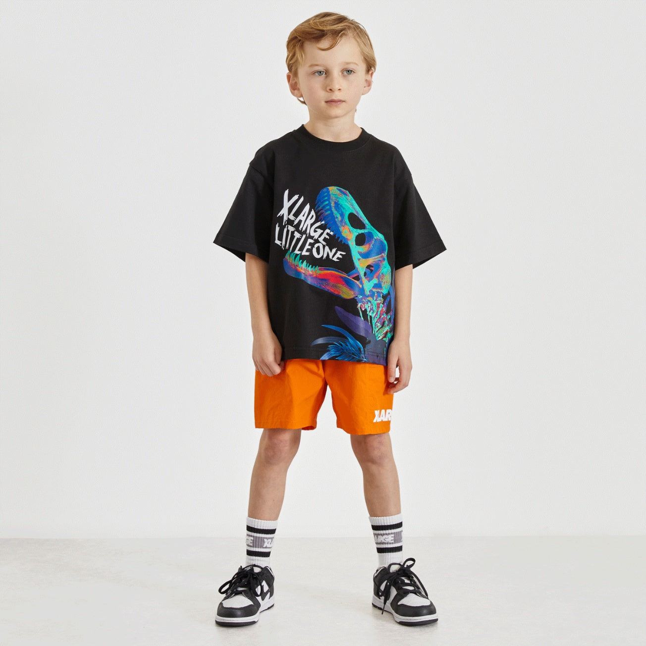 トロピカル恐竜 半袖Tシャツ