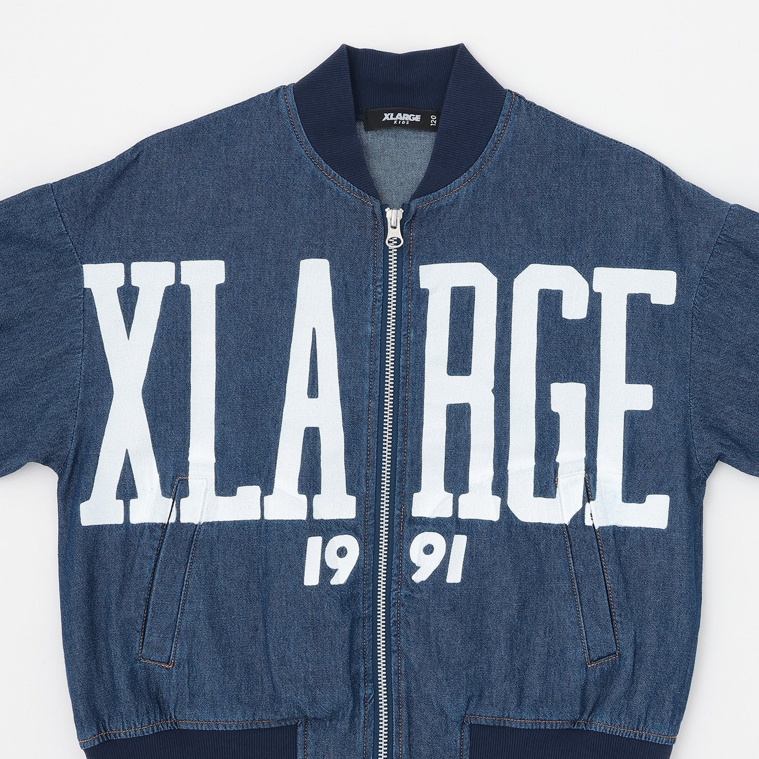 ビッグロゴプリント デニムブルゾン