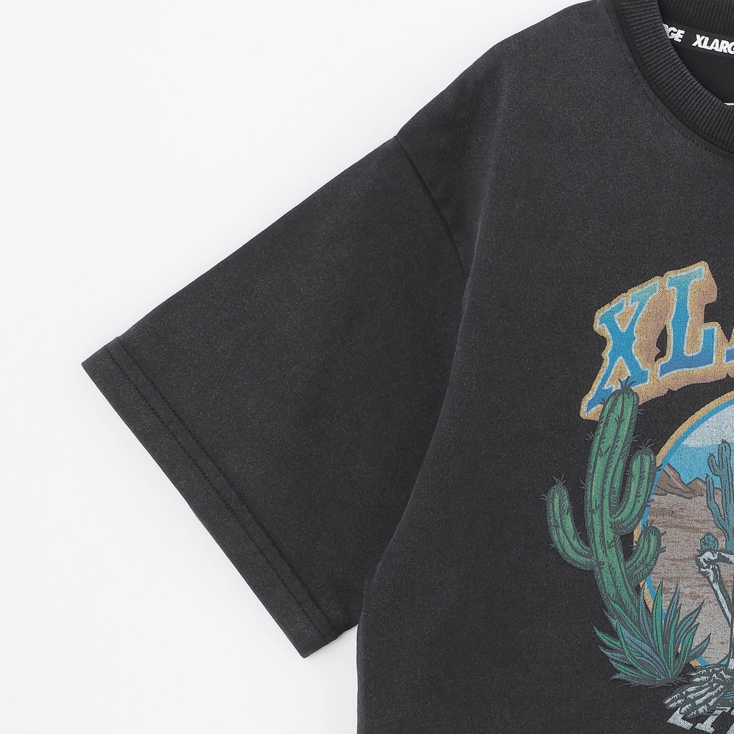 スケルトンスケボー ヴィンテージライク半袖Tシャツ