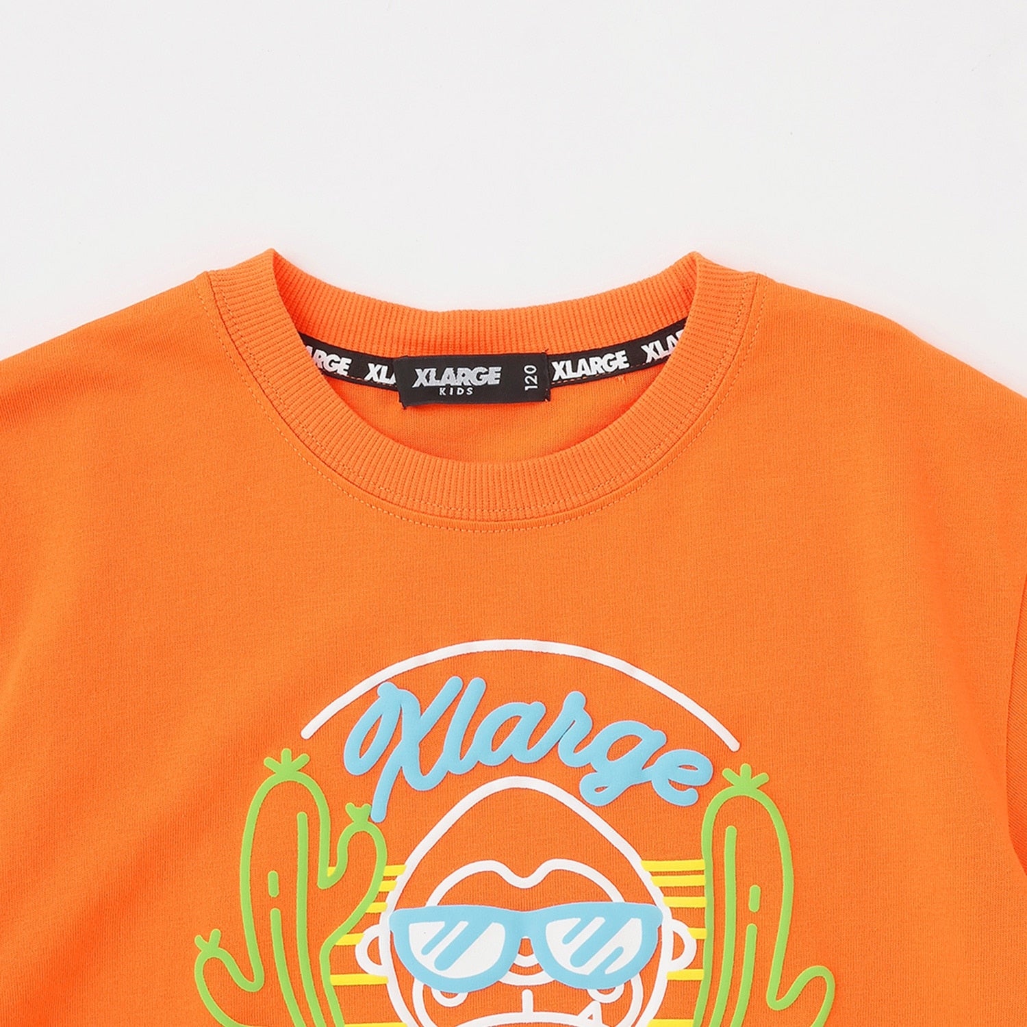 ネオンポップファニーゴリラ 半袖Tシャツ