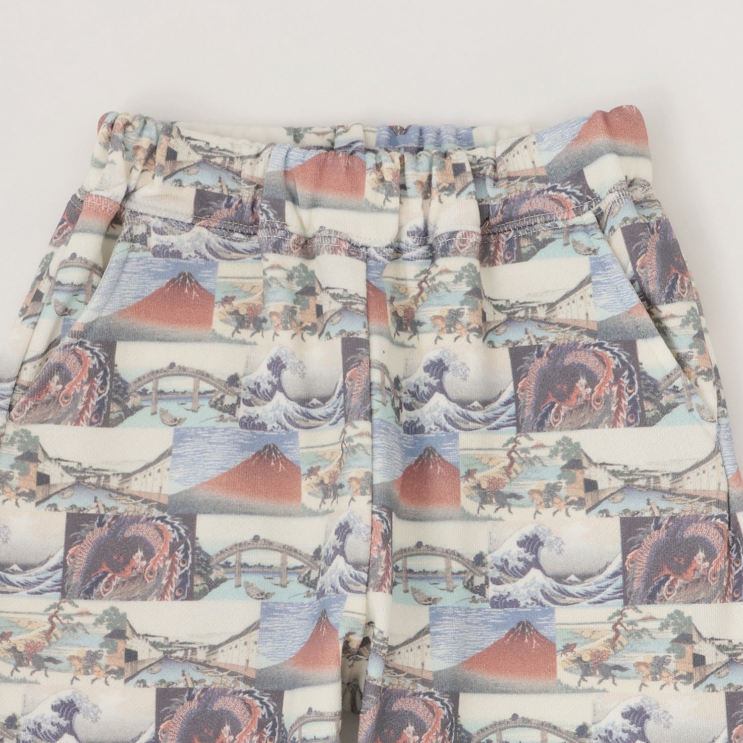 【HOKUSAI COLLECTION】総柄スウェットパンツ