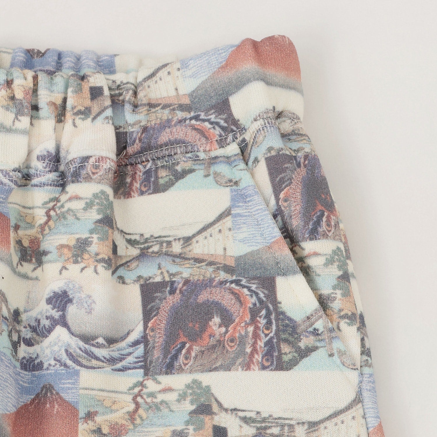 【HOKUSAI COLLECTION】総柄スウェットパンツ