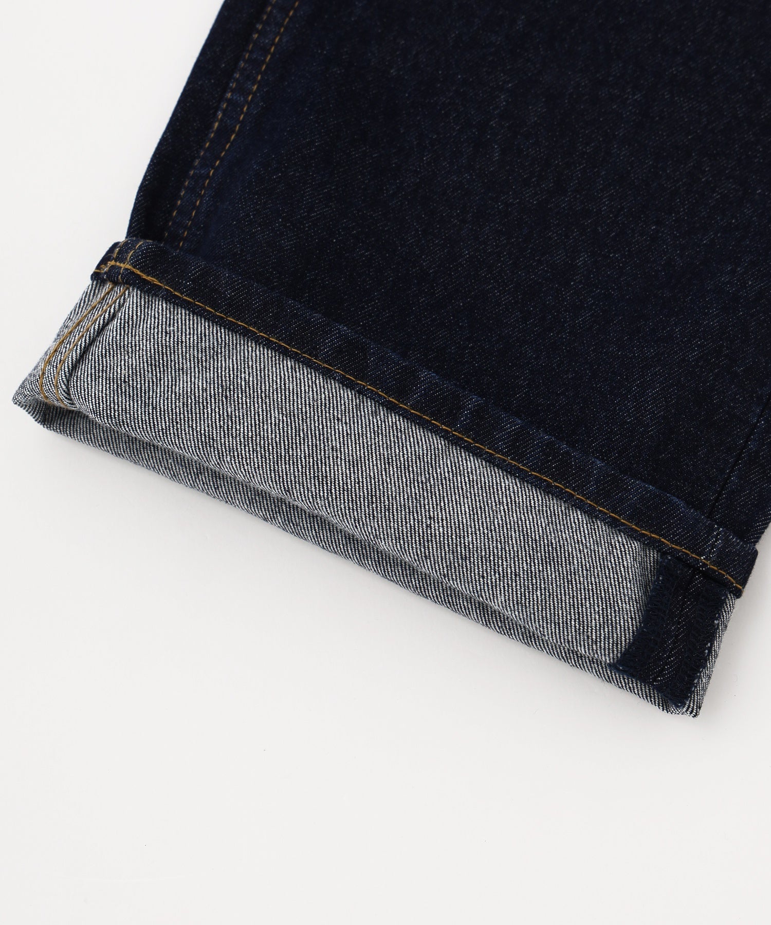 STRAIGHT DENIM PANTS