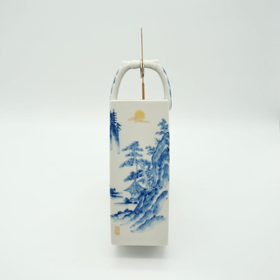 お香立て　九谷山水図