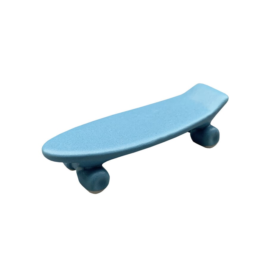 TALKY/skate board chopstick rest